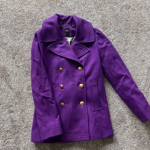 Gorgeous purple JCrew Wool Coat sits at the hips.  Perfect length very stylish